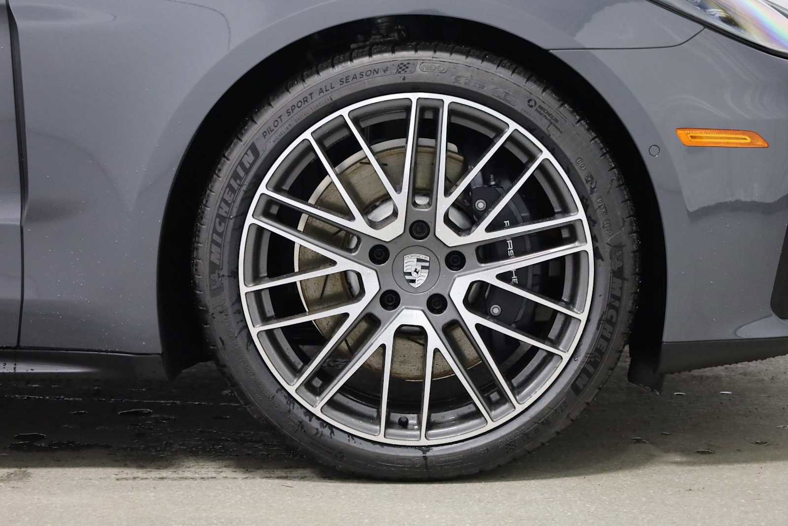 New 2026 Porsche Panamera 4 image 12