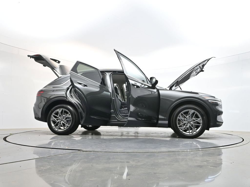 Used 2025 Genesis GV70 2.5T AWD/4WD image 45