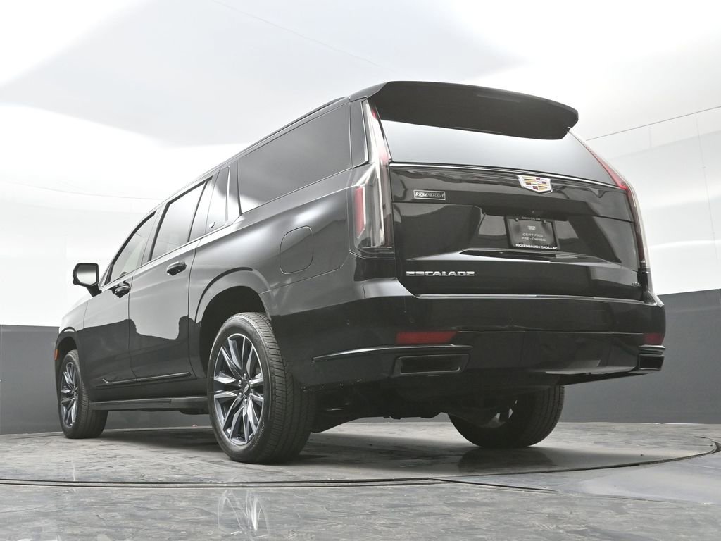 Certified 2023 Cadillac Escalade ESV Sport w/ Touring Package image 24