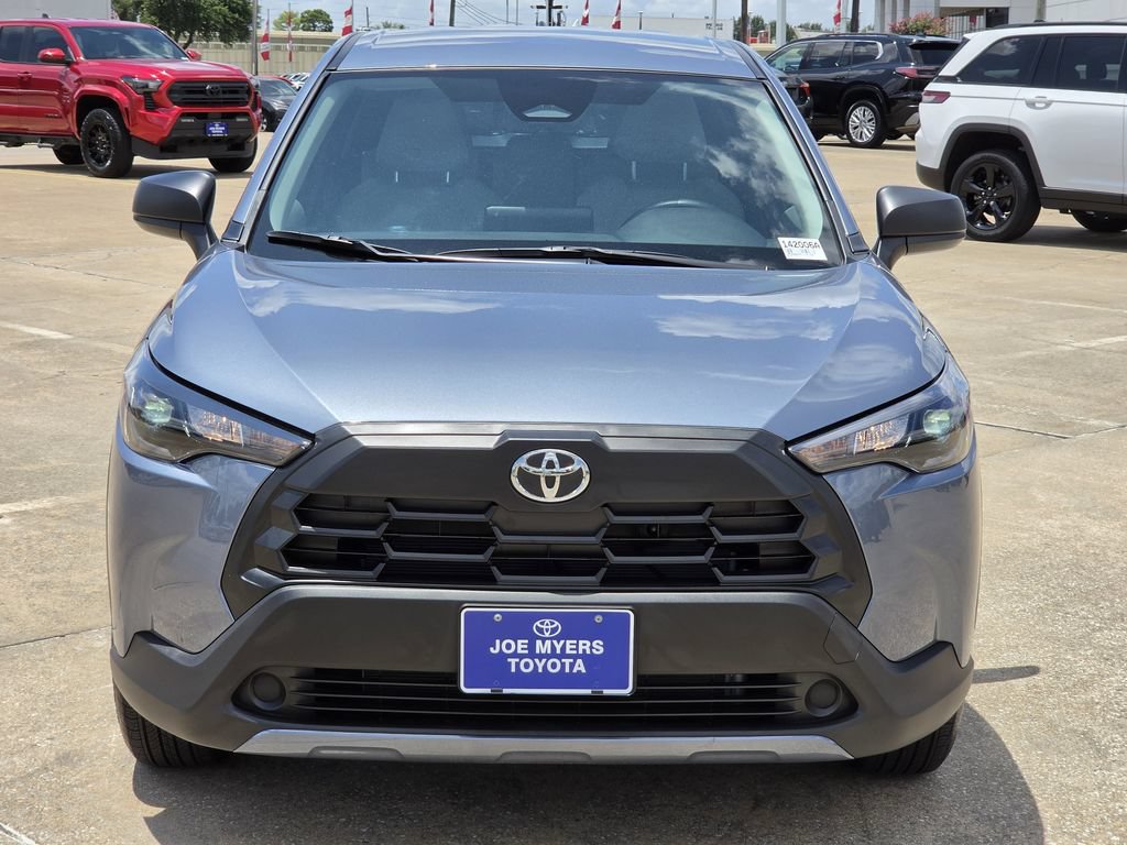 Used 2026 Toyota Corolla Cross L FWD image 3