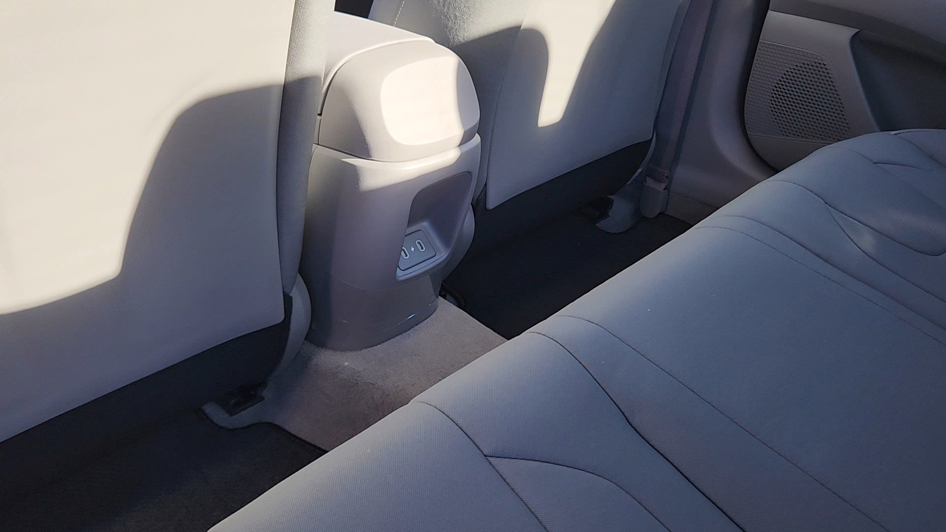 New 2026 Hyundai Elantra Sport image 16