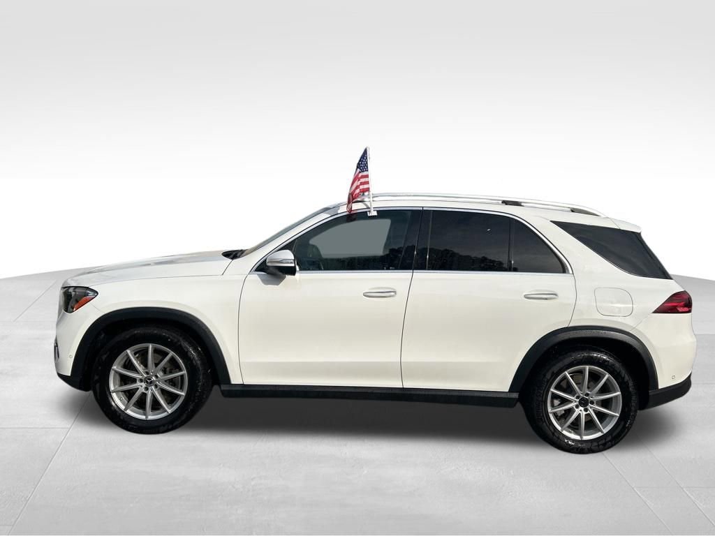 Used 2024 Mercedes-Benz GLE 450e 4MATIC image 2