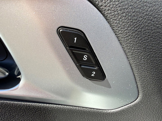 New 2026 Chrysler Pacifica Limited image 13