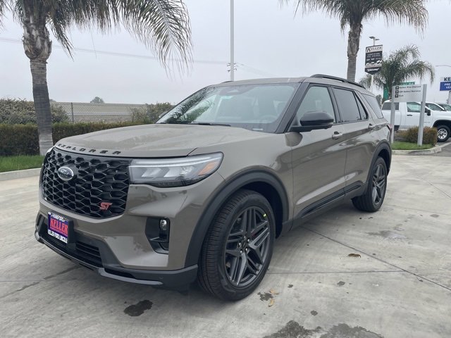 New 2026 Ford Explorer ST w/ Sun And Sound Package