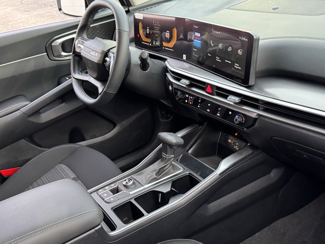 New 2026 Kia Sorento LX FWD image 7