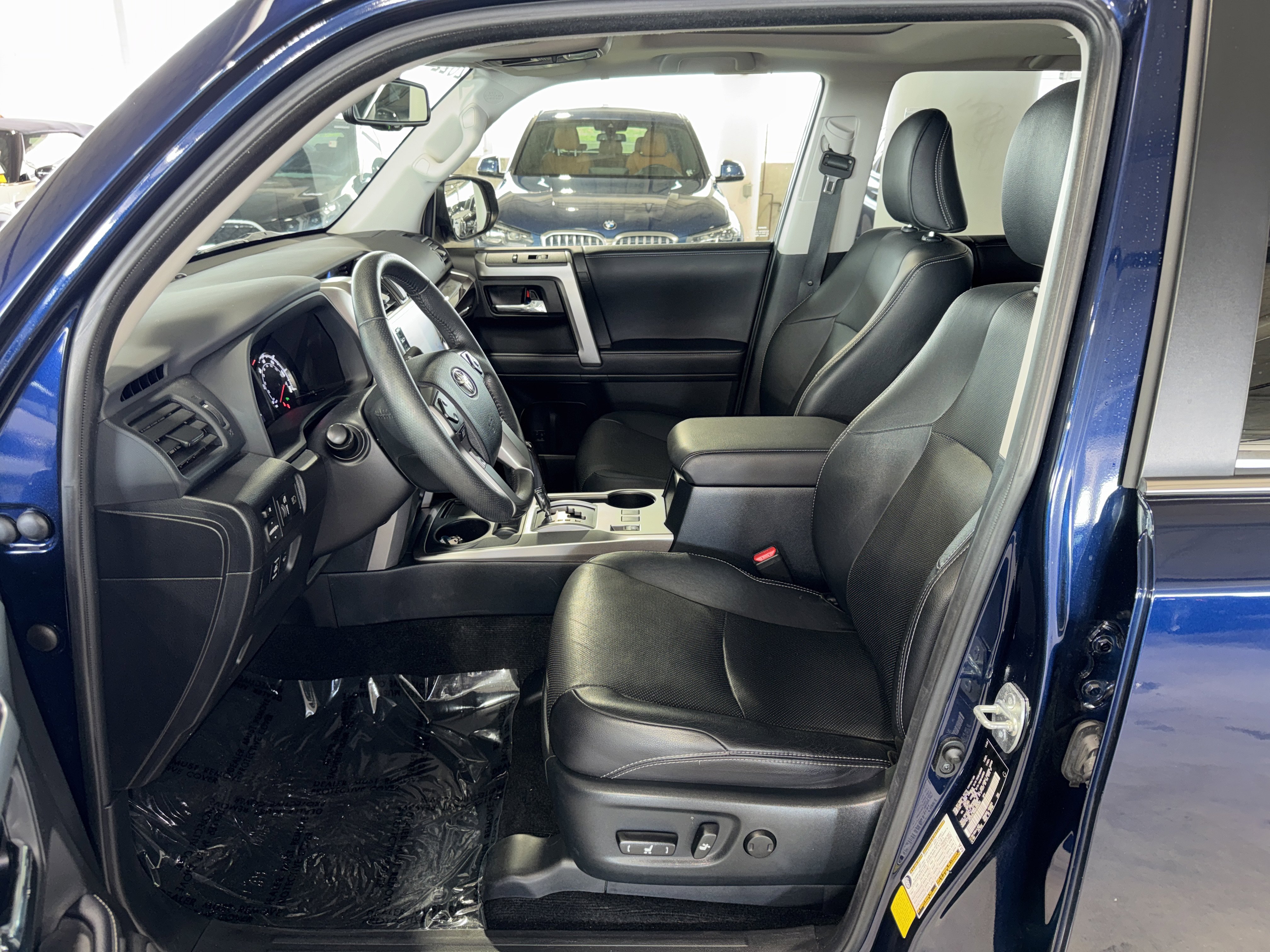 Used 2022 Toyota 4Runner Limited RWD image 18