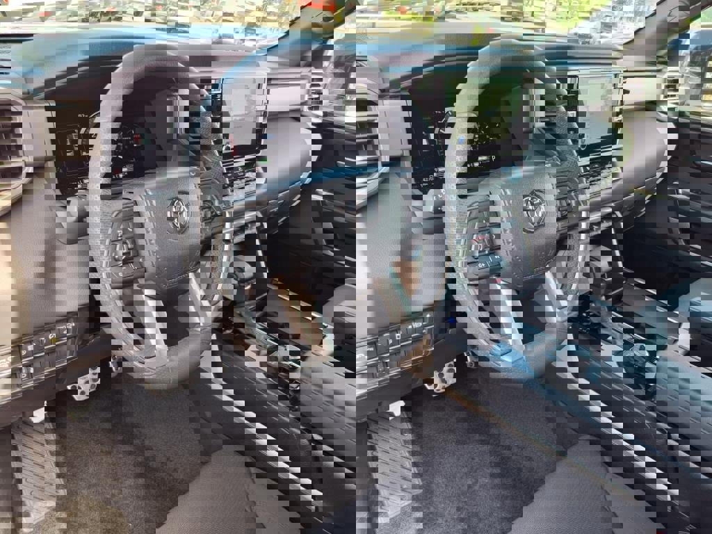 Used 2025 Toyota Sequoia SR5 image 15