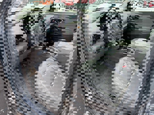 Used 2019 Chevrolet Traverse Premier image 12