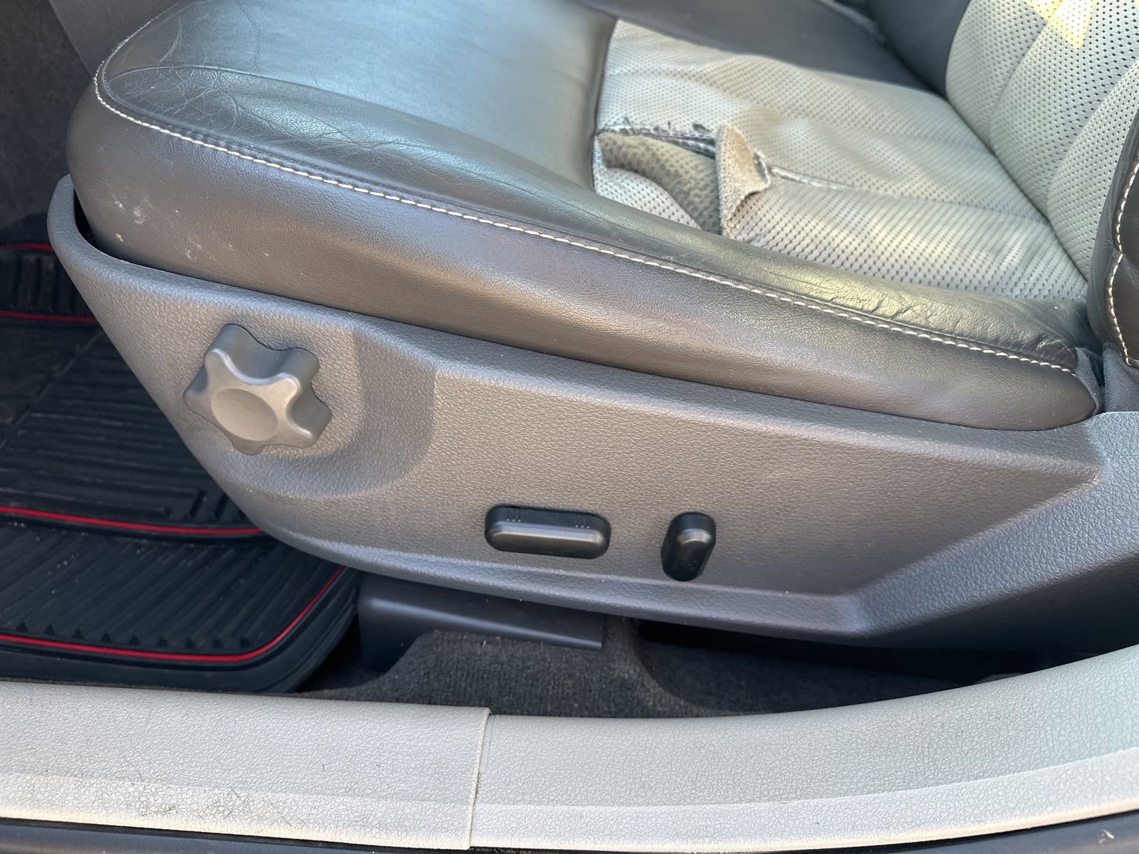 Used 2010 Mercury Milan Hybrid image 11