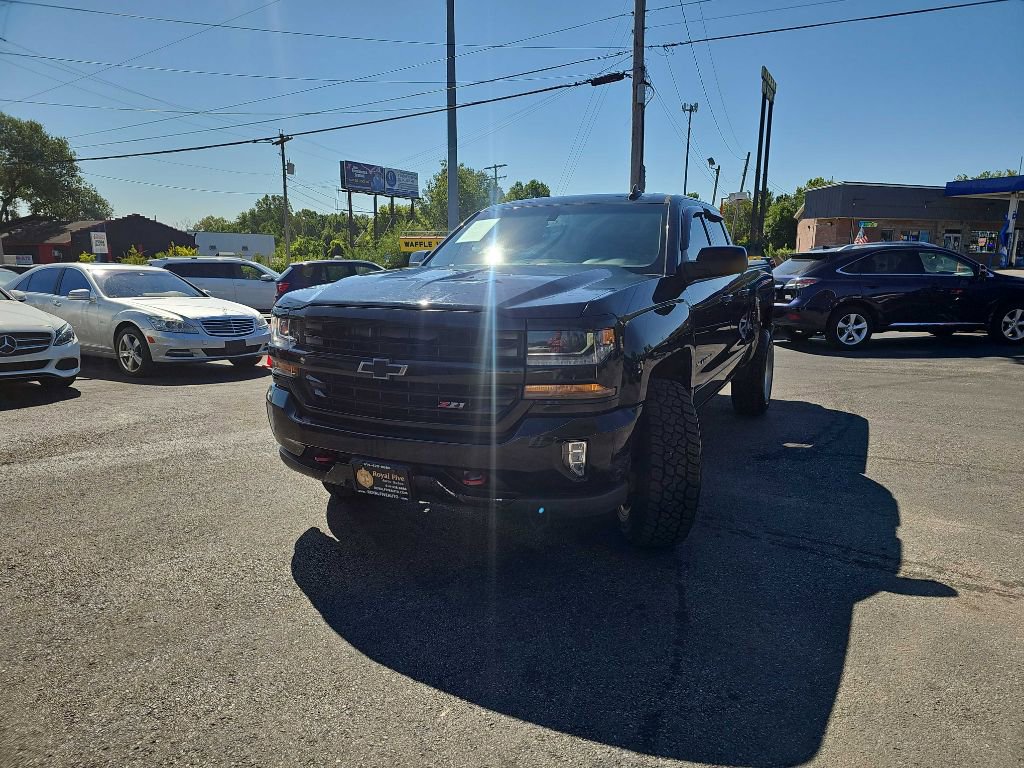 Used 2016 Chevrolet Silverado 1500 LT w/ All Star Edition image 4