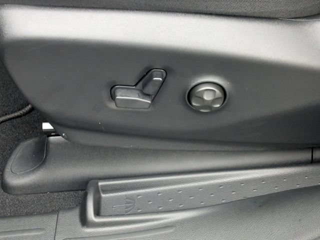 New 2026 Chrysler Voyager LX FWD image 12