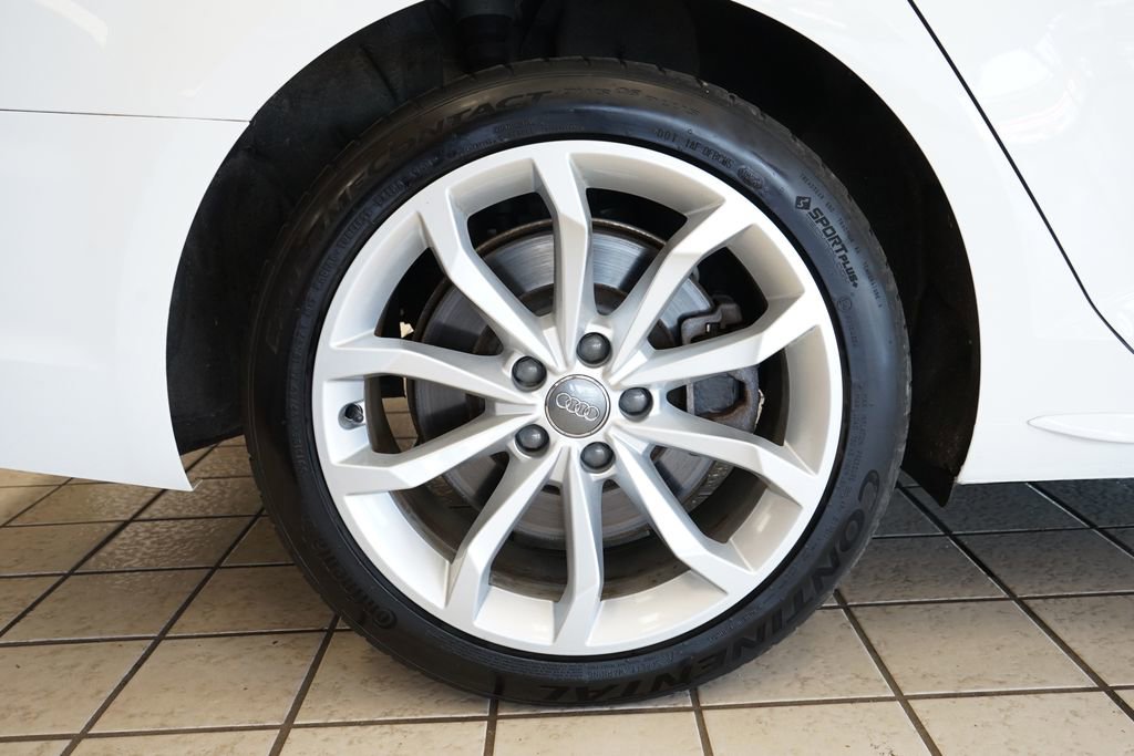 Used 2019 Audi A4 2.0T Premium w/ Convenience Package AWD/4WD image 54