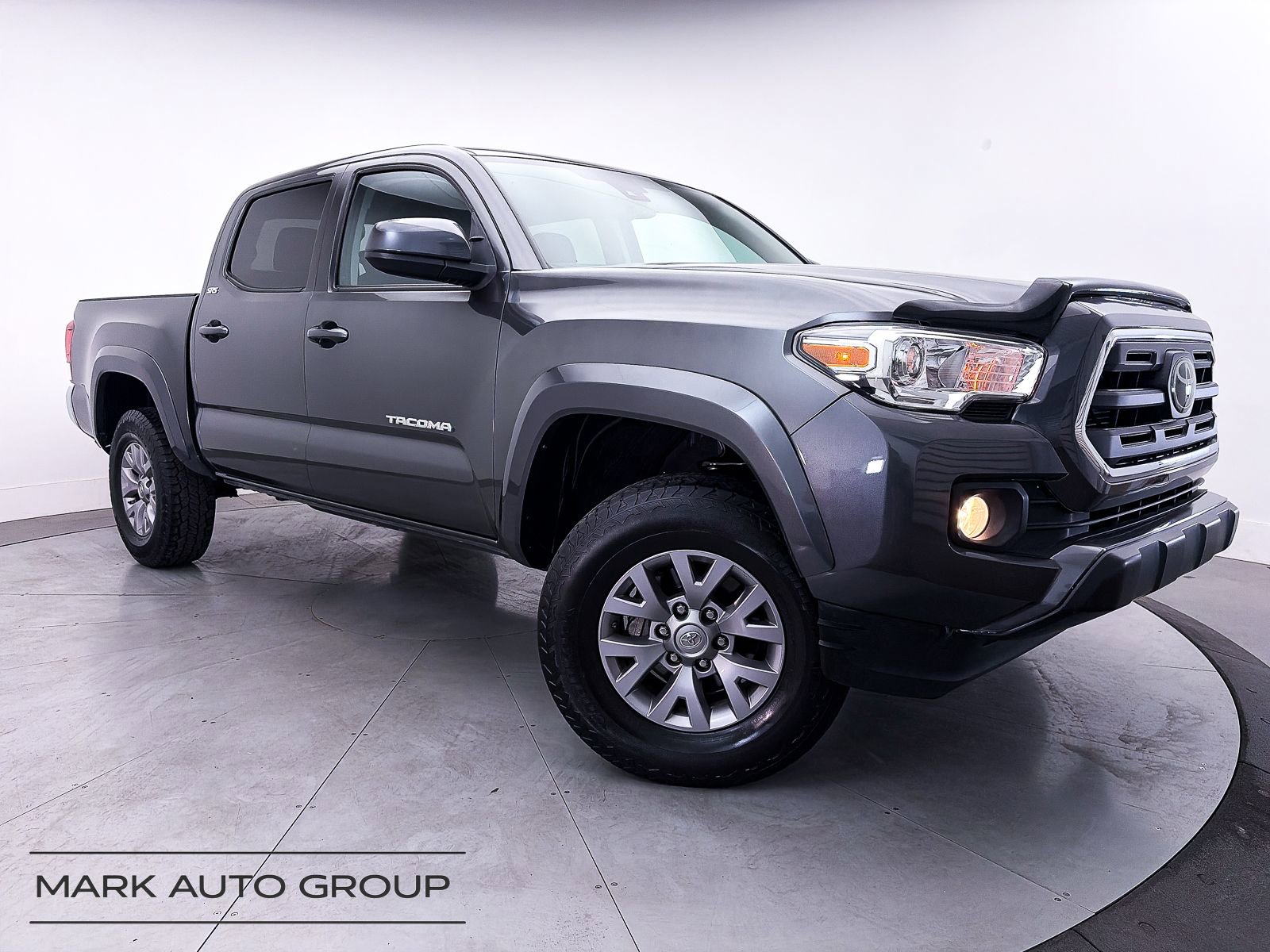 Used 2019 Toyota Tacoma SR5 RWD video 1