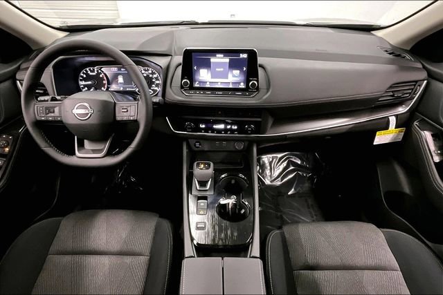 New 2026 Nissan Rogue SV image 6