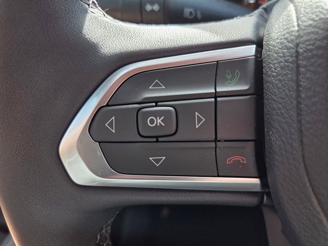 Used 2026 Jeep Compass Latitude image 26