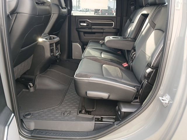 New 2026 RAM 2500 Laramie AWD/4WD image 26