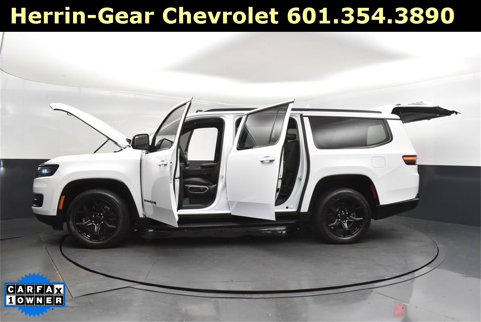 Used 2024 Jeep Wagoneer L Series II image 48