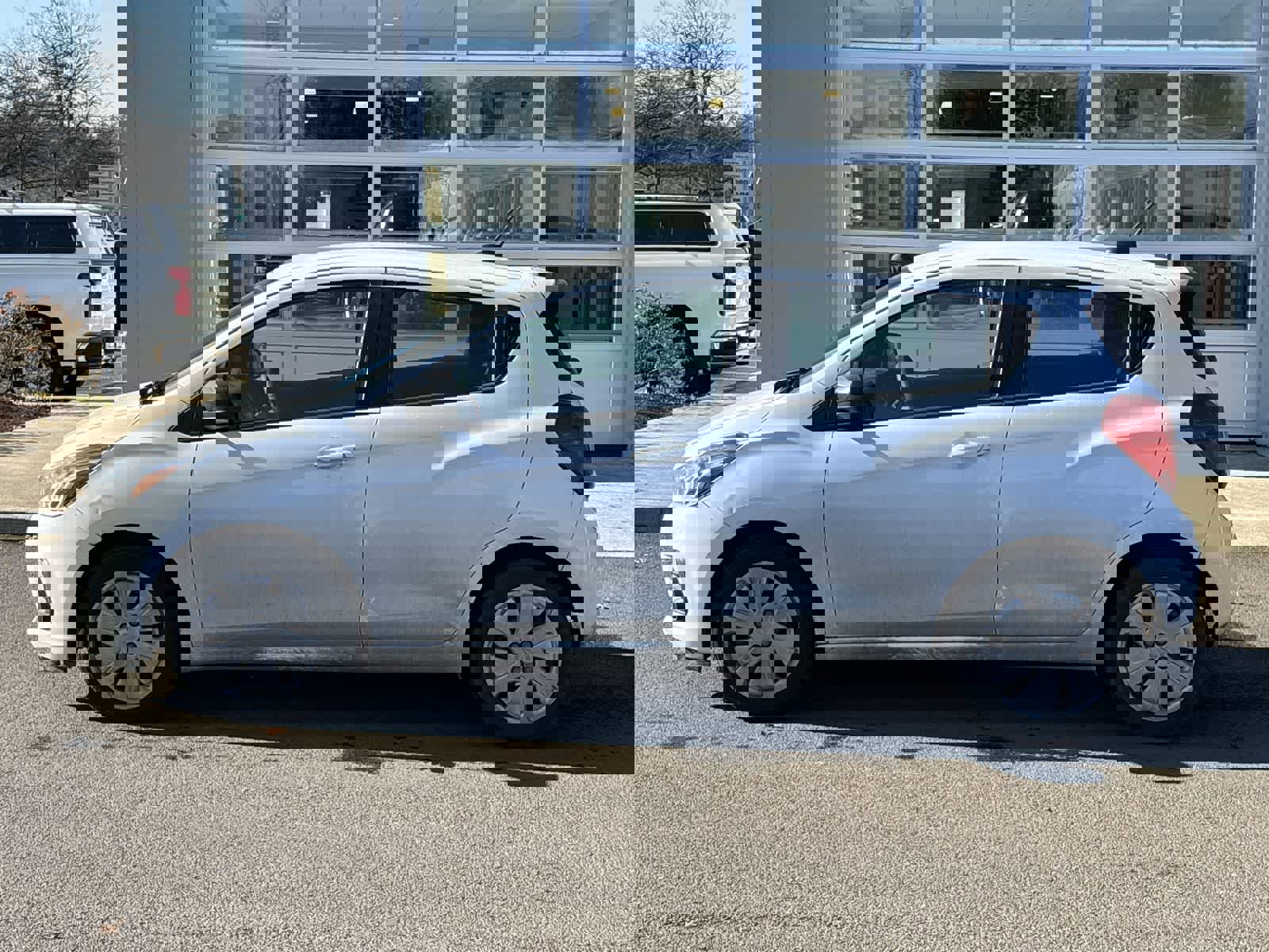 Used 2018 Chevrolet Spark LS image 2