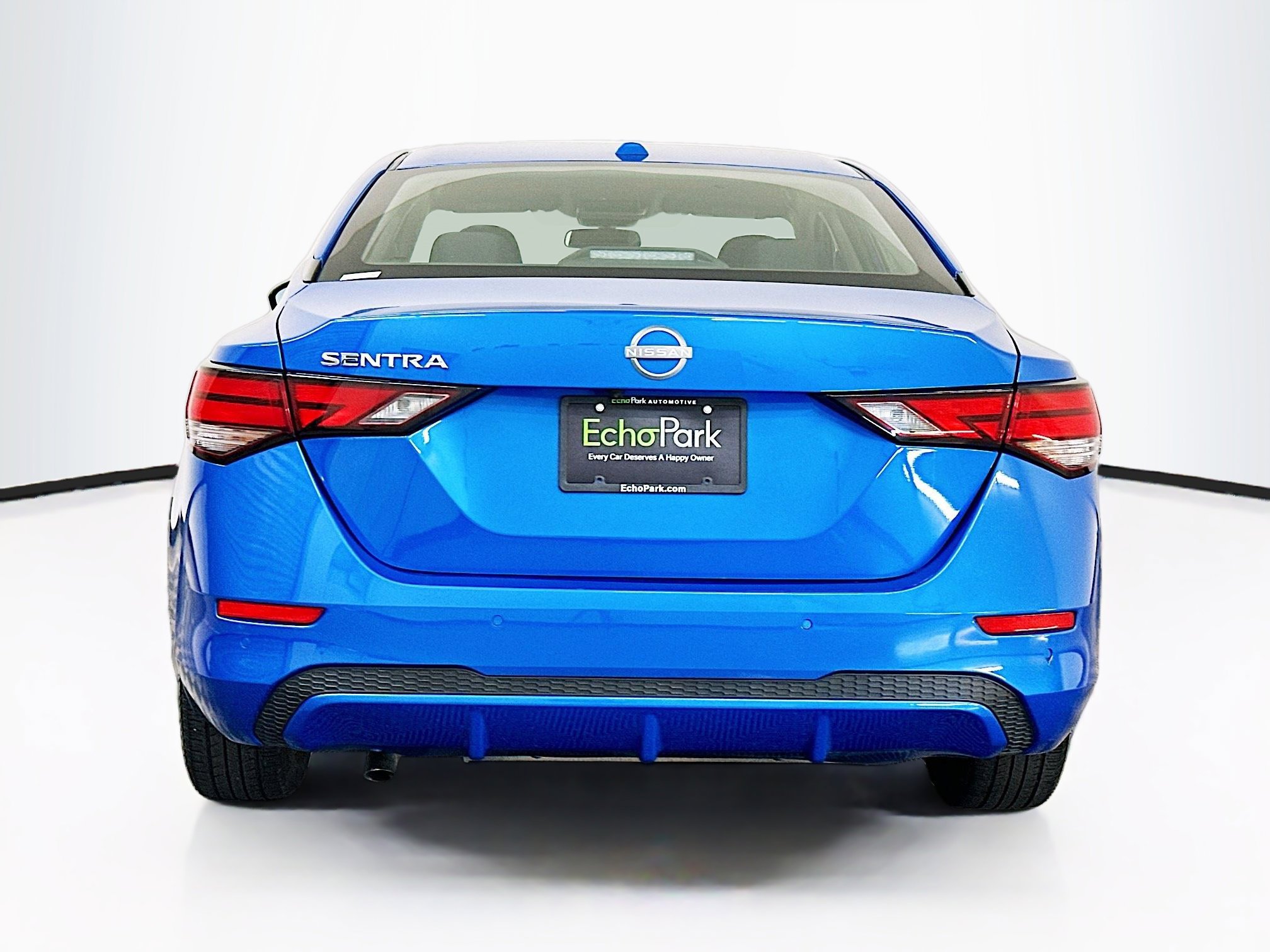 Used 2025 Nissan Sentra SV image 7