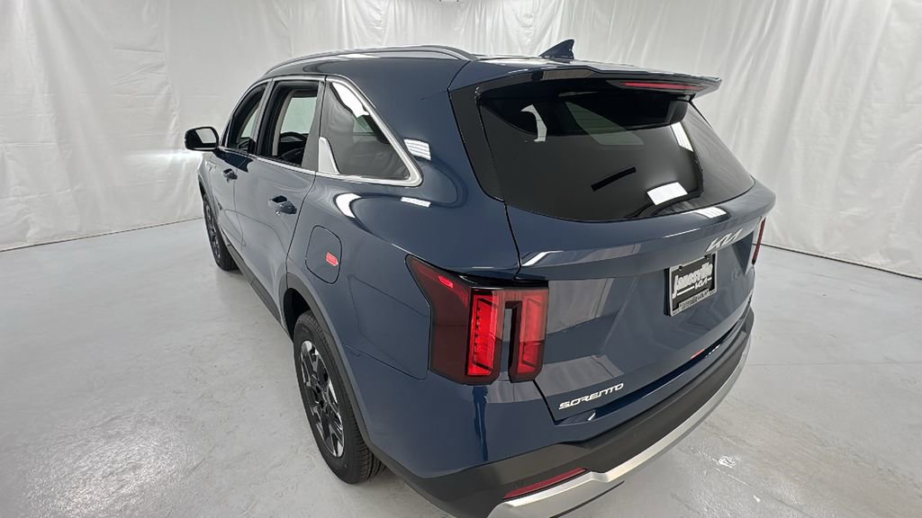 New 2026 Kia Sorento S image 5