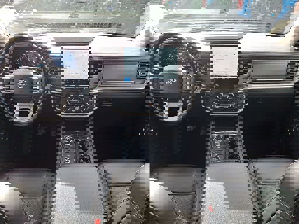 Used 2022 Ford Expedition Max XLT w/ Livery Package image 10