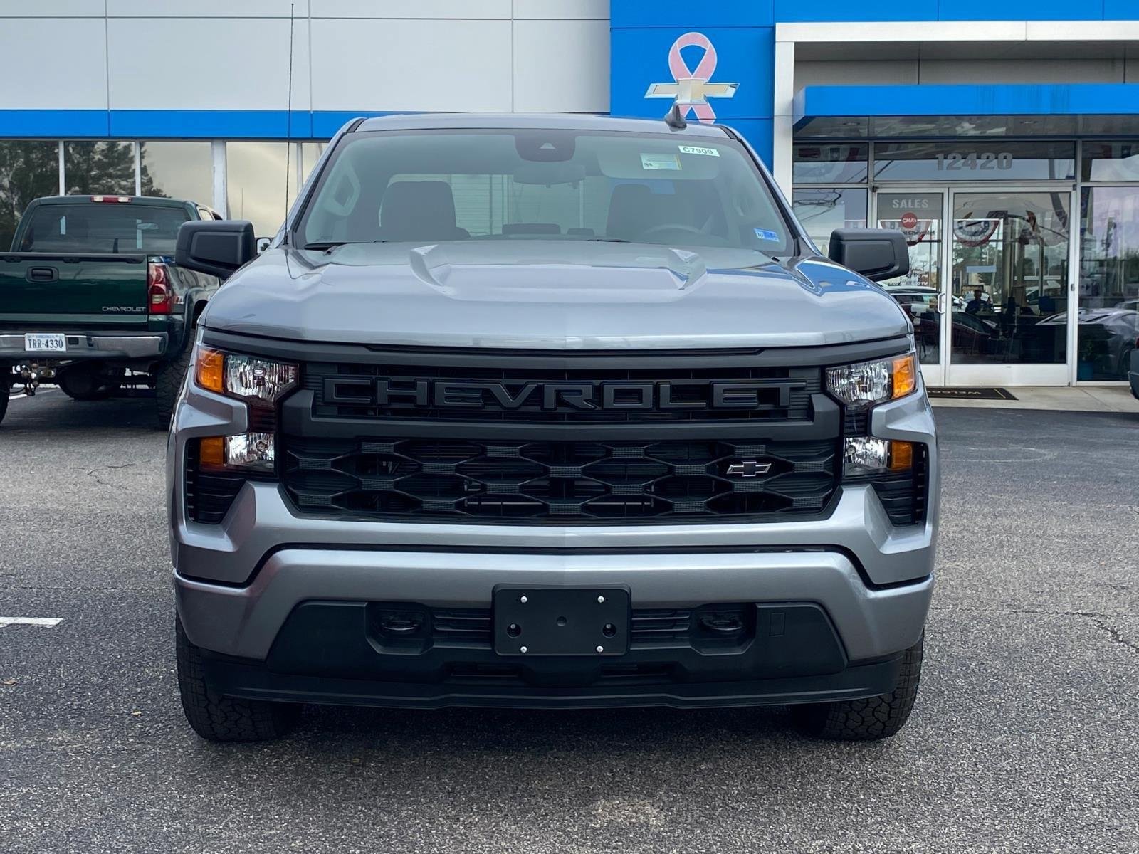 New 2026 Chevrolet Silverado 1500 Custom w/ Turbomax Blackout Package AWD/4WD image 9