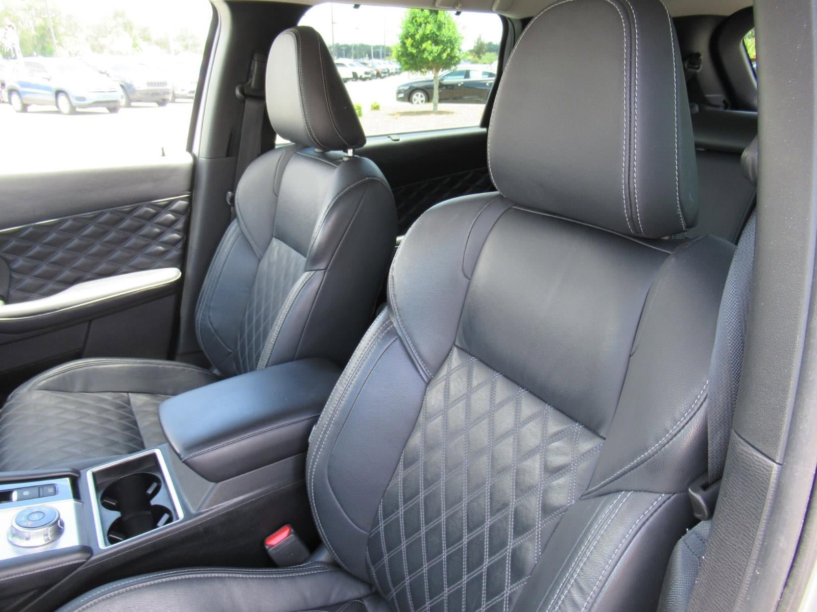 Used 2023 Mitsubishi Outlander SEL FWD image 17