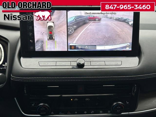 Used 2024 Nissan Rogue Platinum w/ Platinum Premium Package image 13