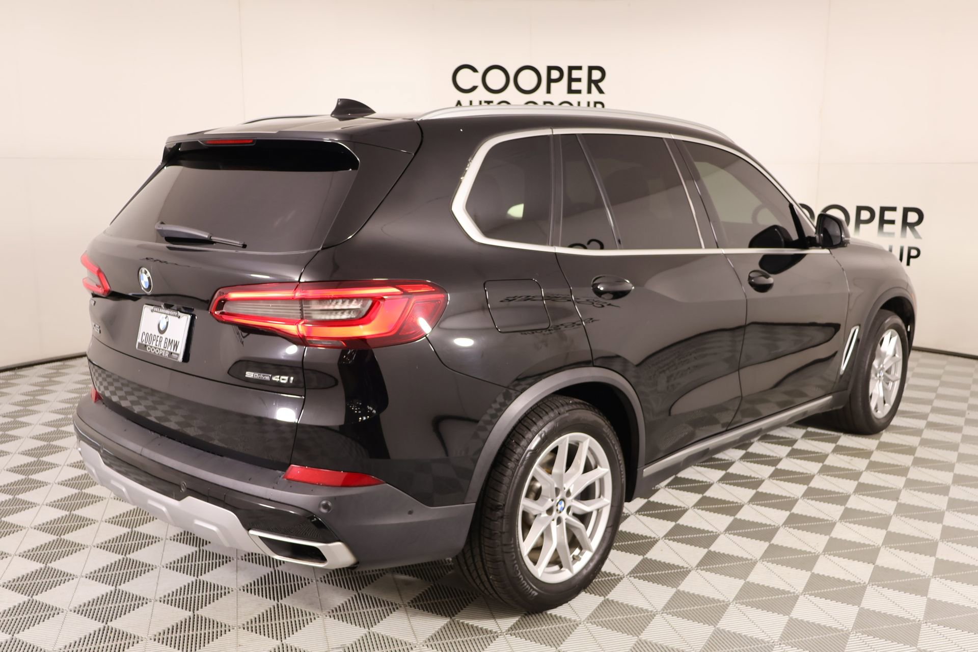 Used 2020 BMW X5 sDrive40i w/ Convenience Package RWD image 22