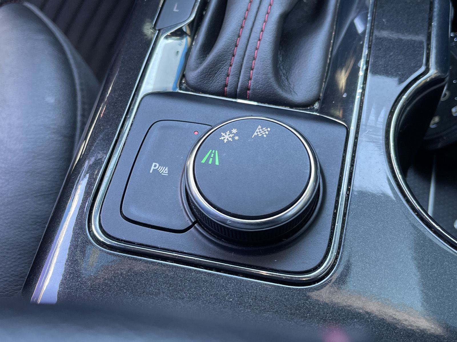 Used 2019 Chevrolet Blazer RS FWD image 29