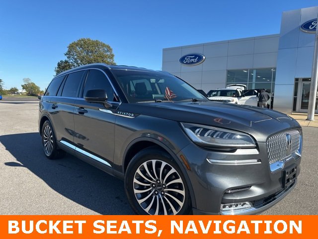 Used 2020 Lincoln Aviator Reserve w/ Elements Package Plus image 3