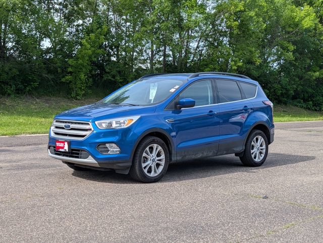 Used 2018 Ford Escape SE AWD/4WD image 2