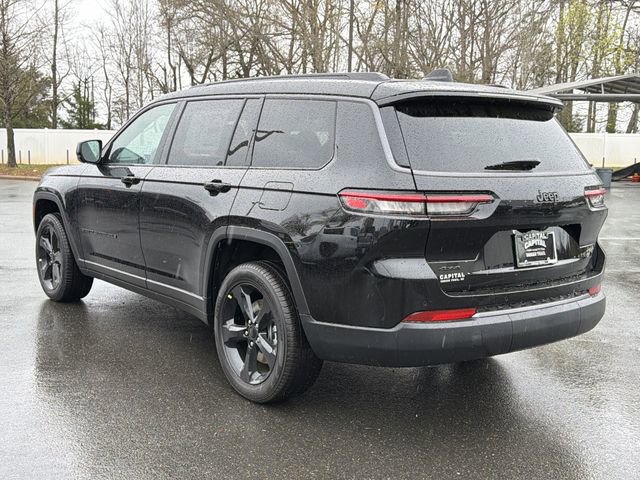 New 2026 Jeep Grand Cherokee L Limited w/ Limited Altitude Package AWD/4WD image 11