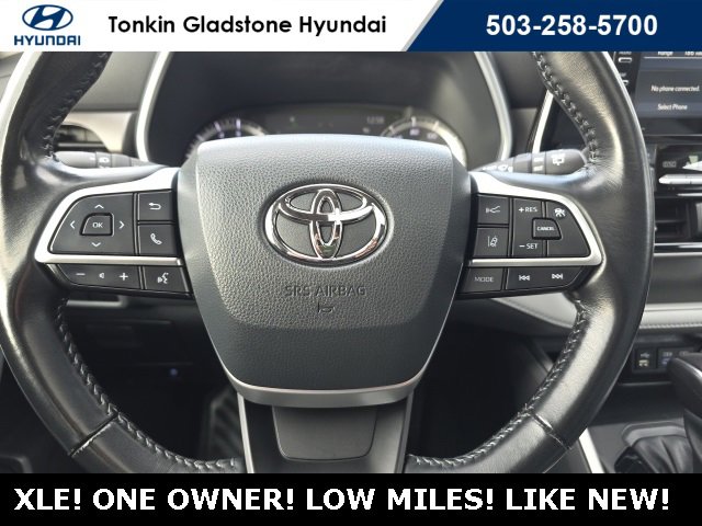 Used 2022 Toyota Highlander XLE image 15