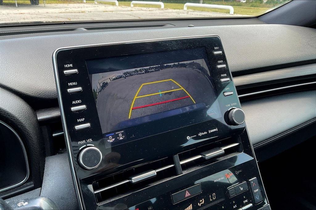 Used 2019 Toyota Avalon XLE FWD image 13
