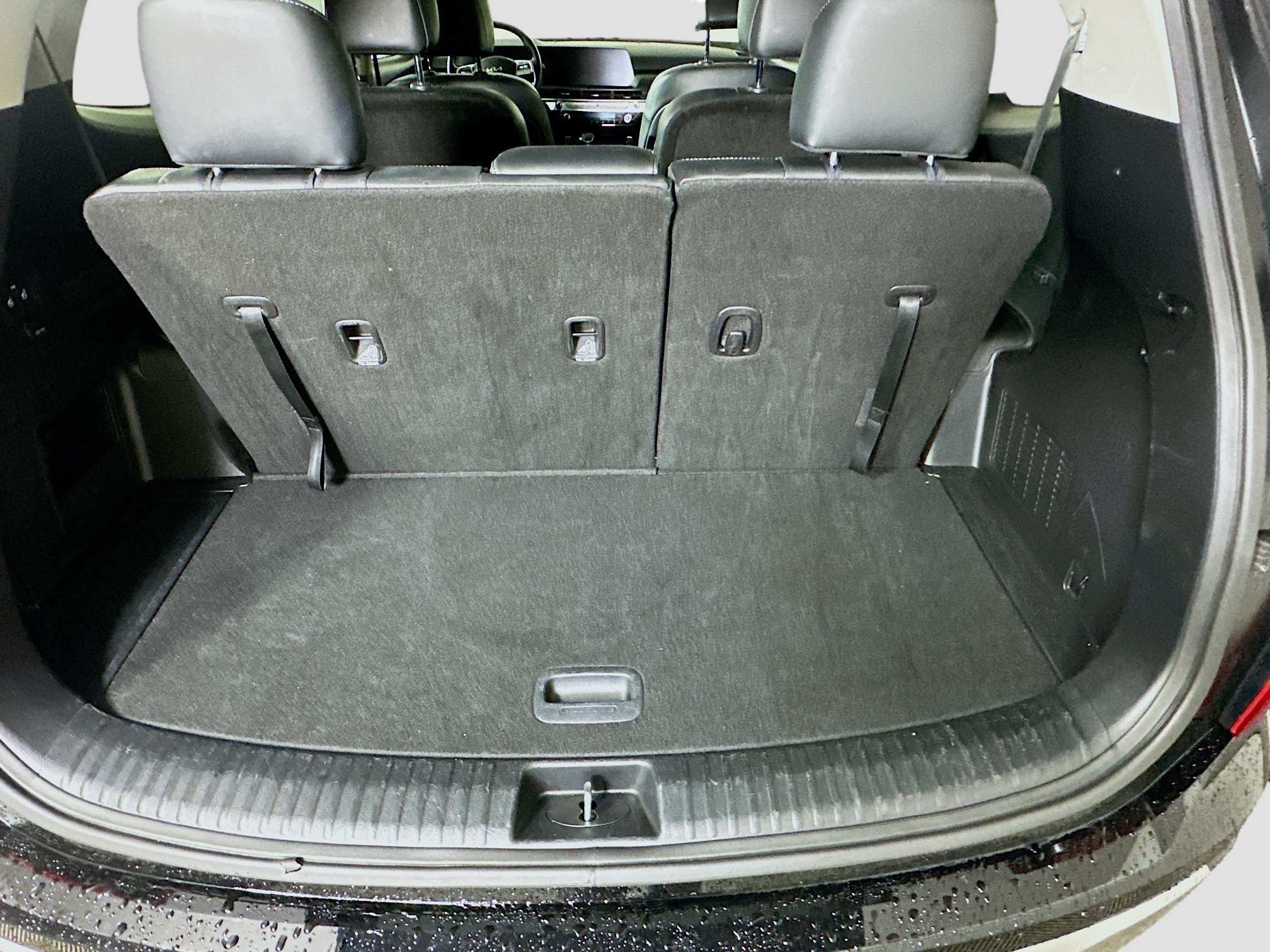 Used 2025 Kia Telluride S FWD image 30