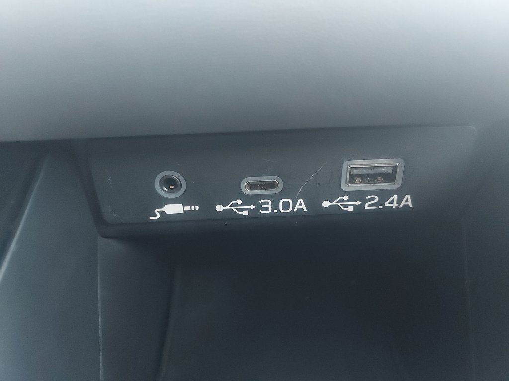 Used 2023 Subaru Outback Premium AWD/4WD image 16