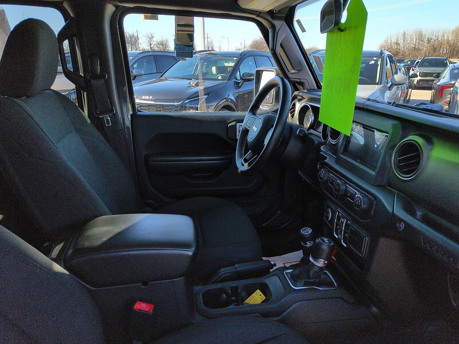 Used 2018 Jeep Wrangler Unlimited Sport S image 7