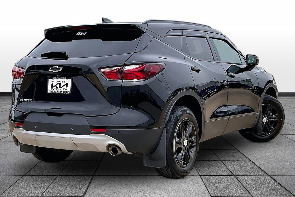 Used 2020 Chevrolet Blazer LT FWD image 12