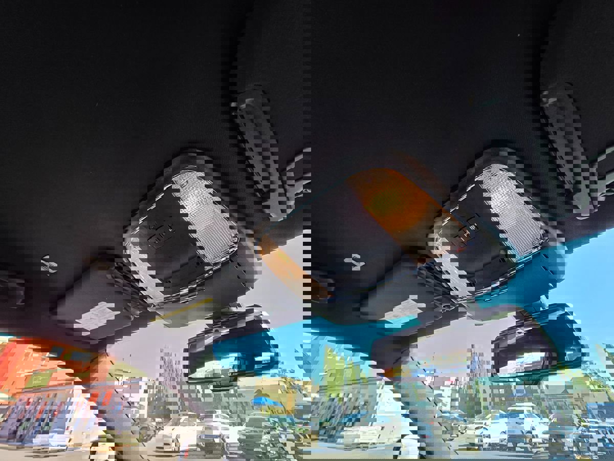 Used 2023 Dodge Charger GT image 17