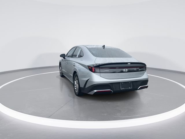 Certified 2025 Hyundai Sonata SE FWD image 6