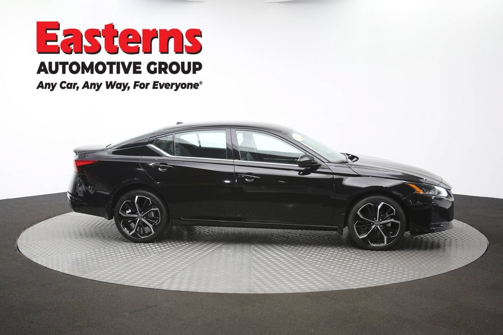 Used 2023 Nissan Altima 2.5 SR AWD/4WD image 49