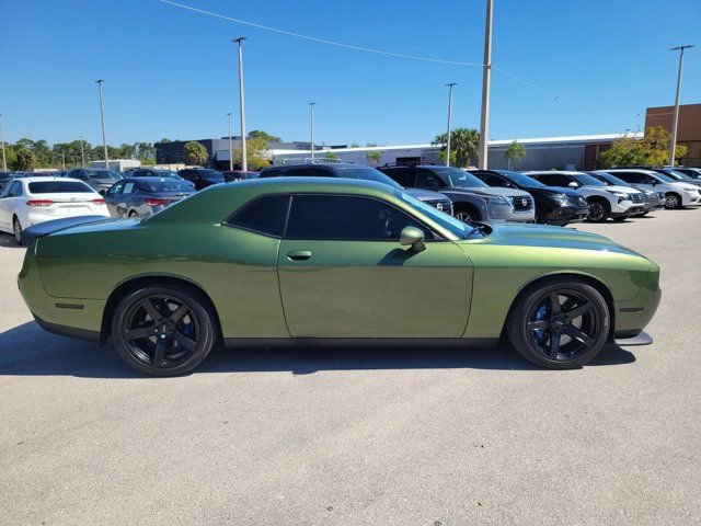 Used 2022 Dodge Challenger SRT Hellcat image 3