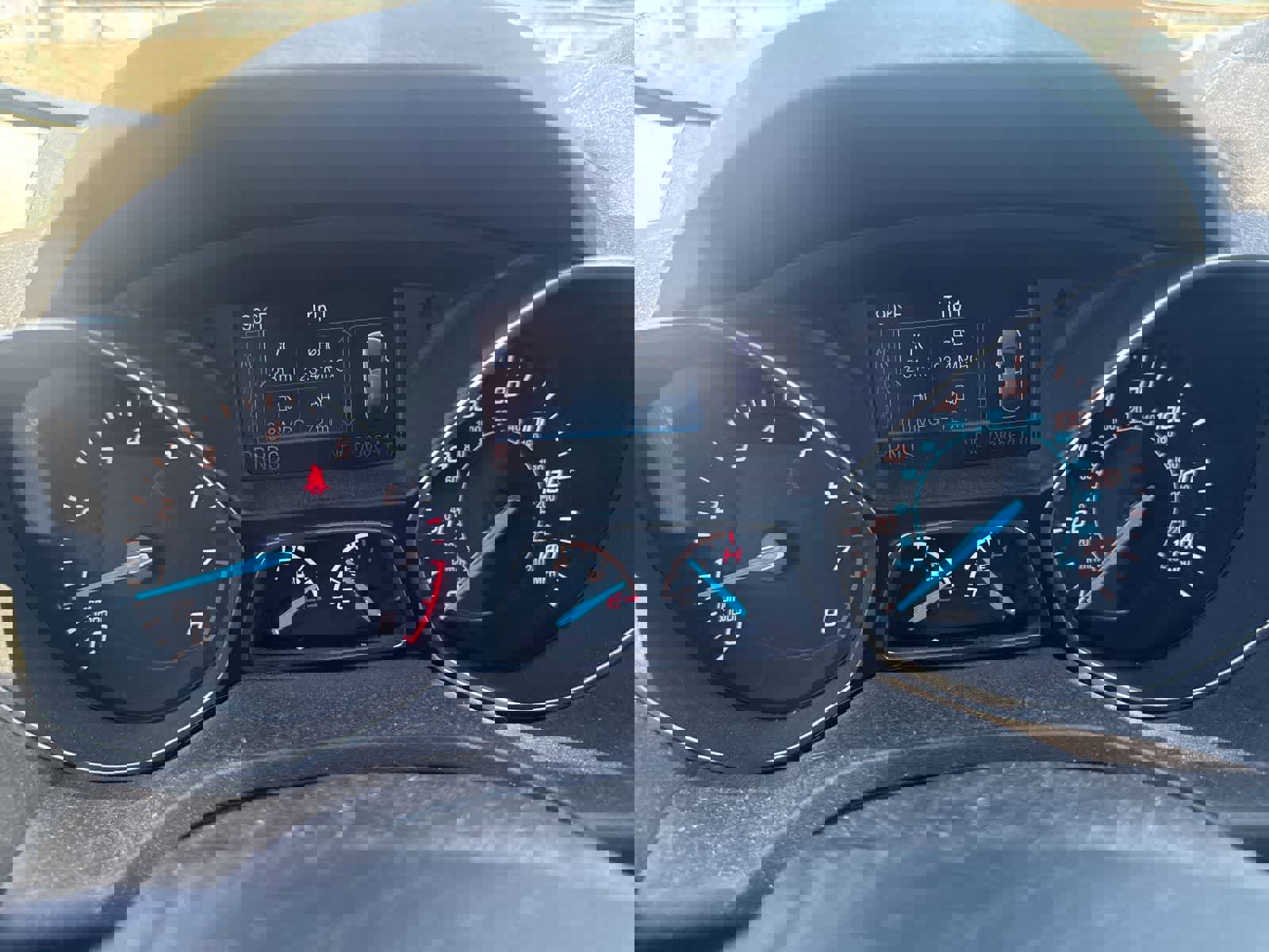 Used 2015 Ford Escape Titanium image 21