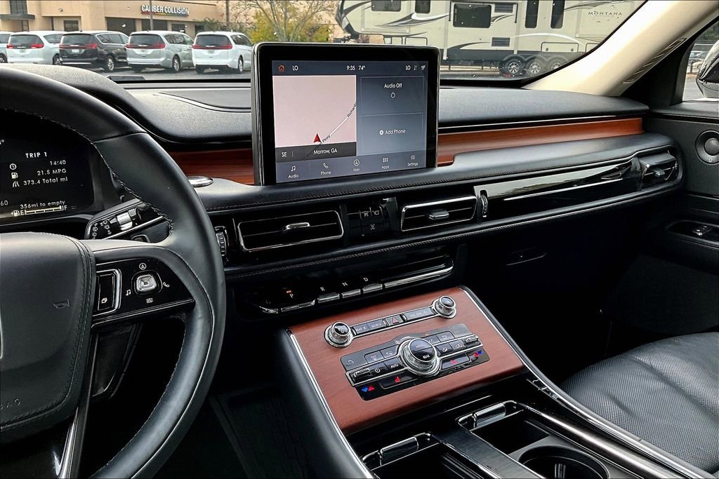 Used 2020 Lincoln Aviator Reserve w/ Class IV Trailer Tow Package image 6