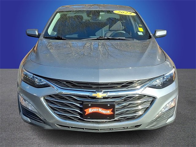 Used 2024 Chevrolet Malibu LT image 2
