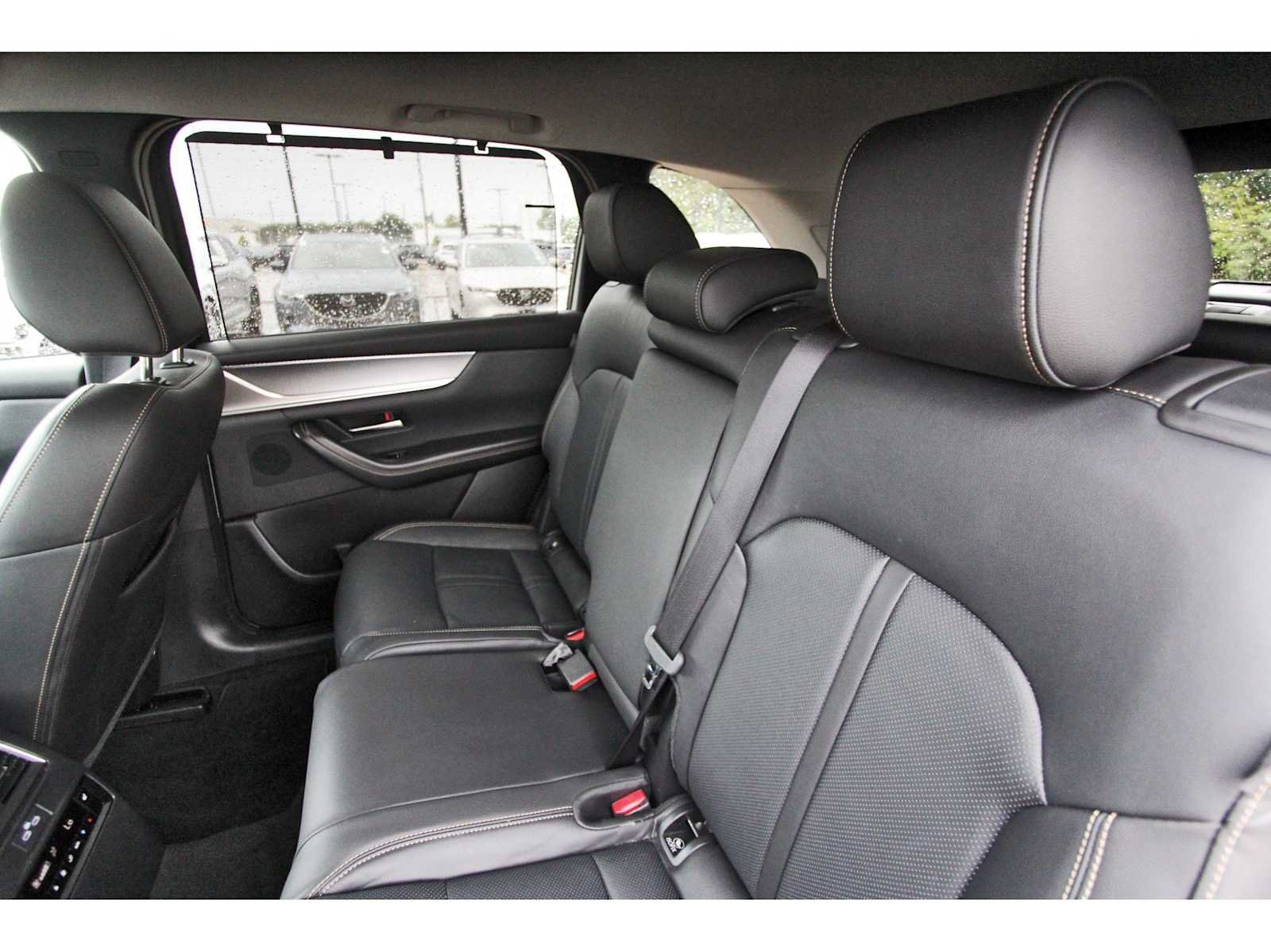 Certified 2026 MAZDA CX-90 3.3 Turbo w/ Preferred Package AWD/4WD image 12