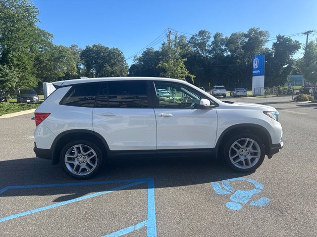 Used 2024 Honda Passport EX-L image 9