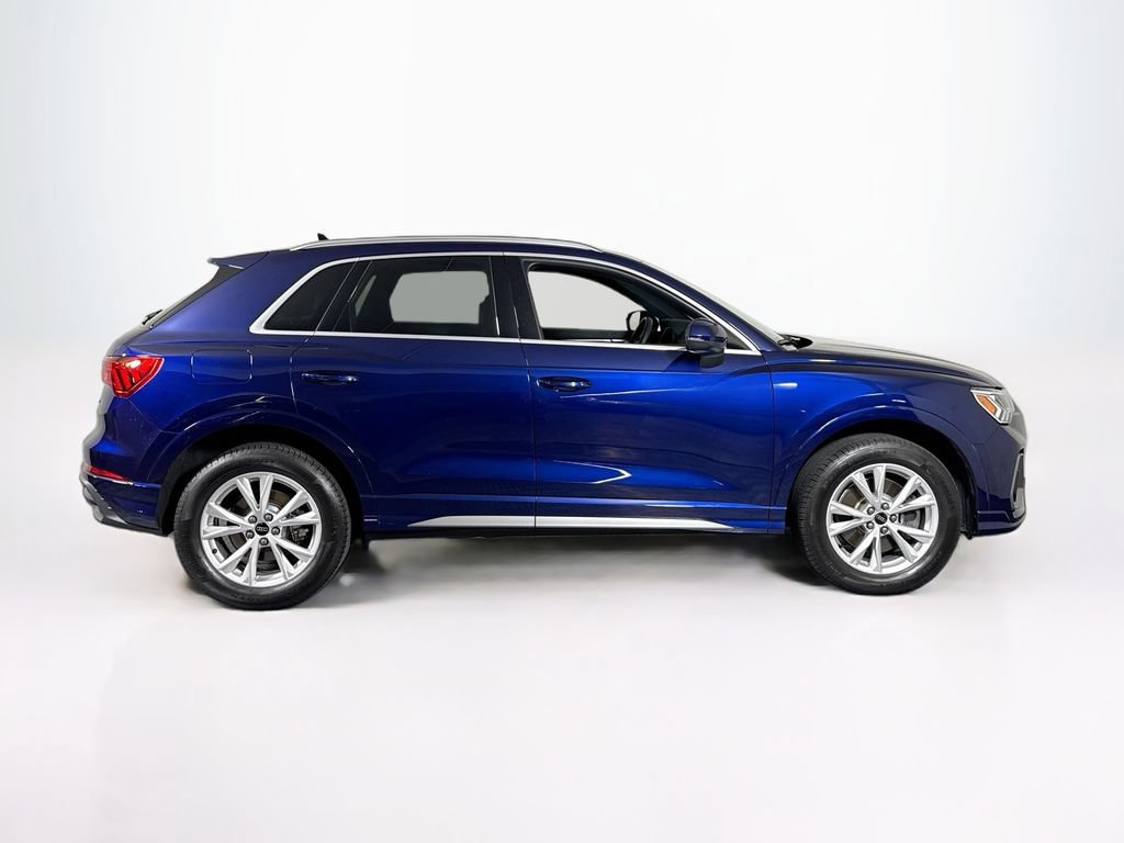 Used 2025 Audi Q3 2.0T Premium w/ Convenience Package AWD/4WD image 6