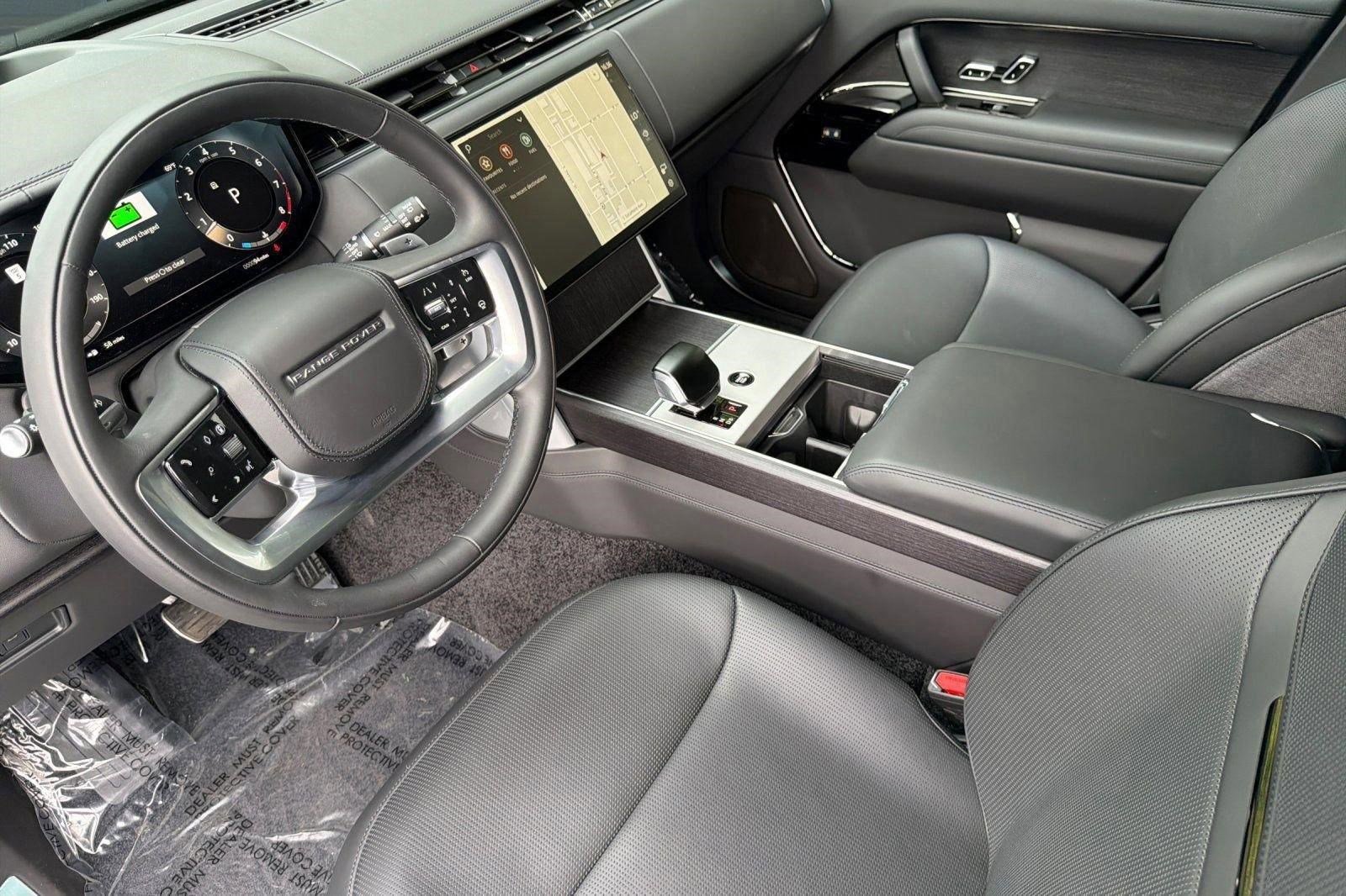 New 2026 Land Rover Range Rover SV AWD/4WD image 4